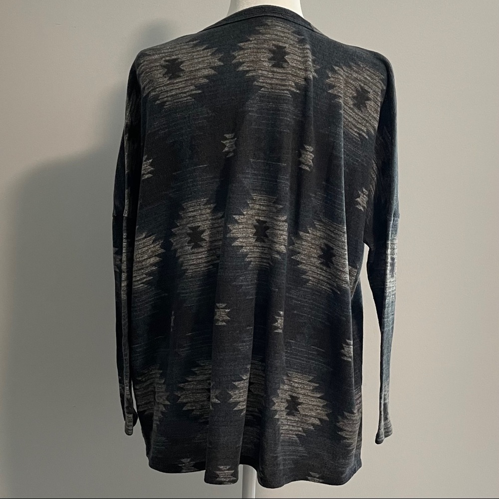 Patterned Cardigan - Picture 2 of 3